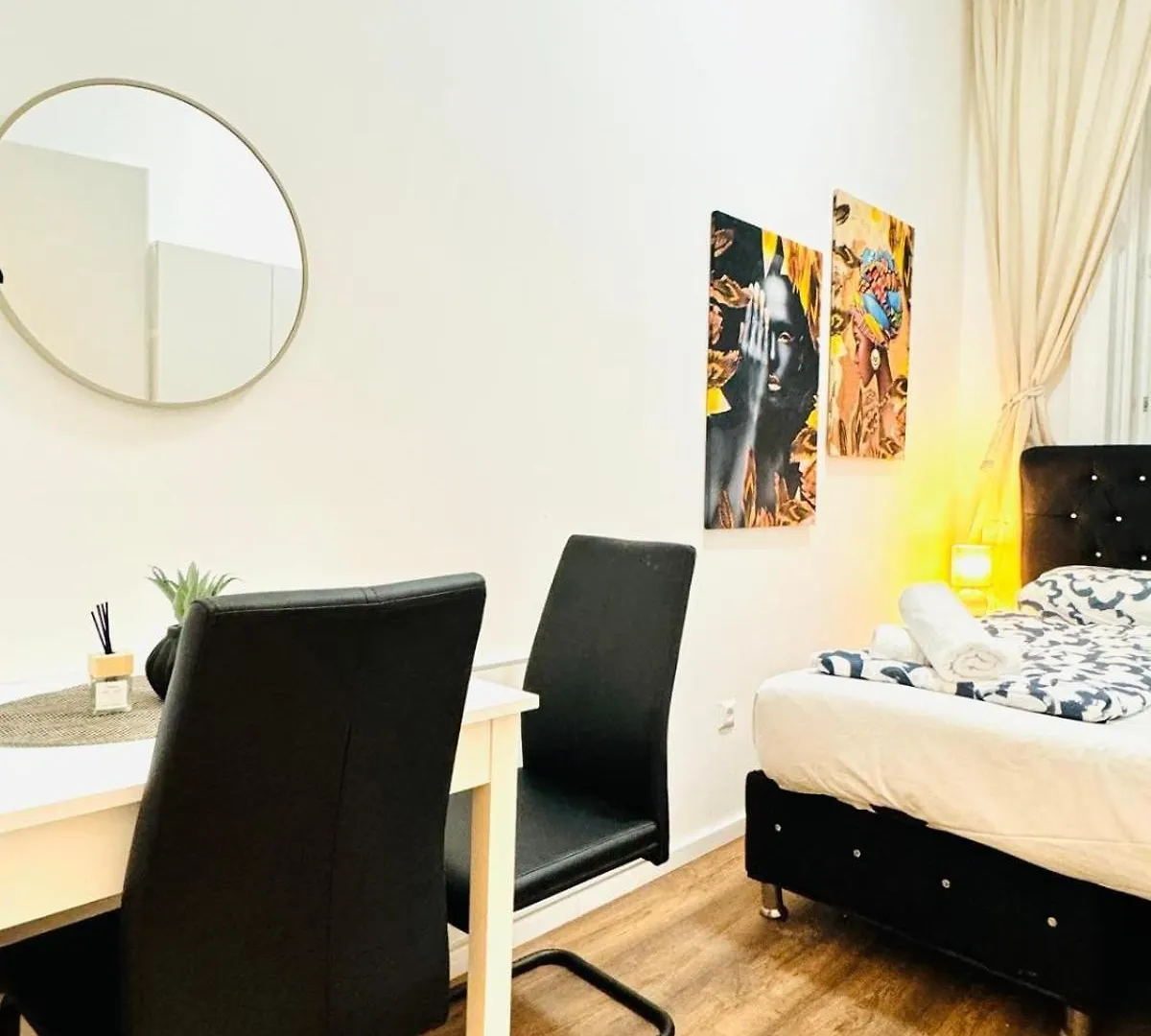 Affordable 5 Bedroom Apartment, Near Atzgersdorf Park Viena 0*,