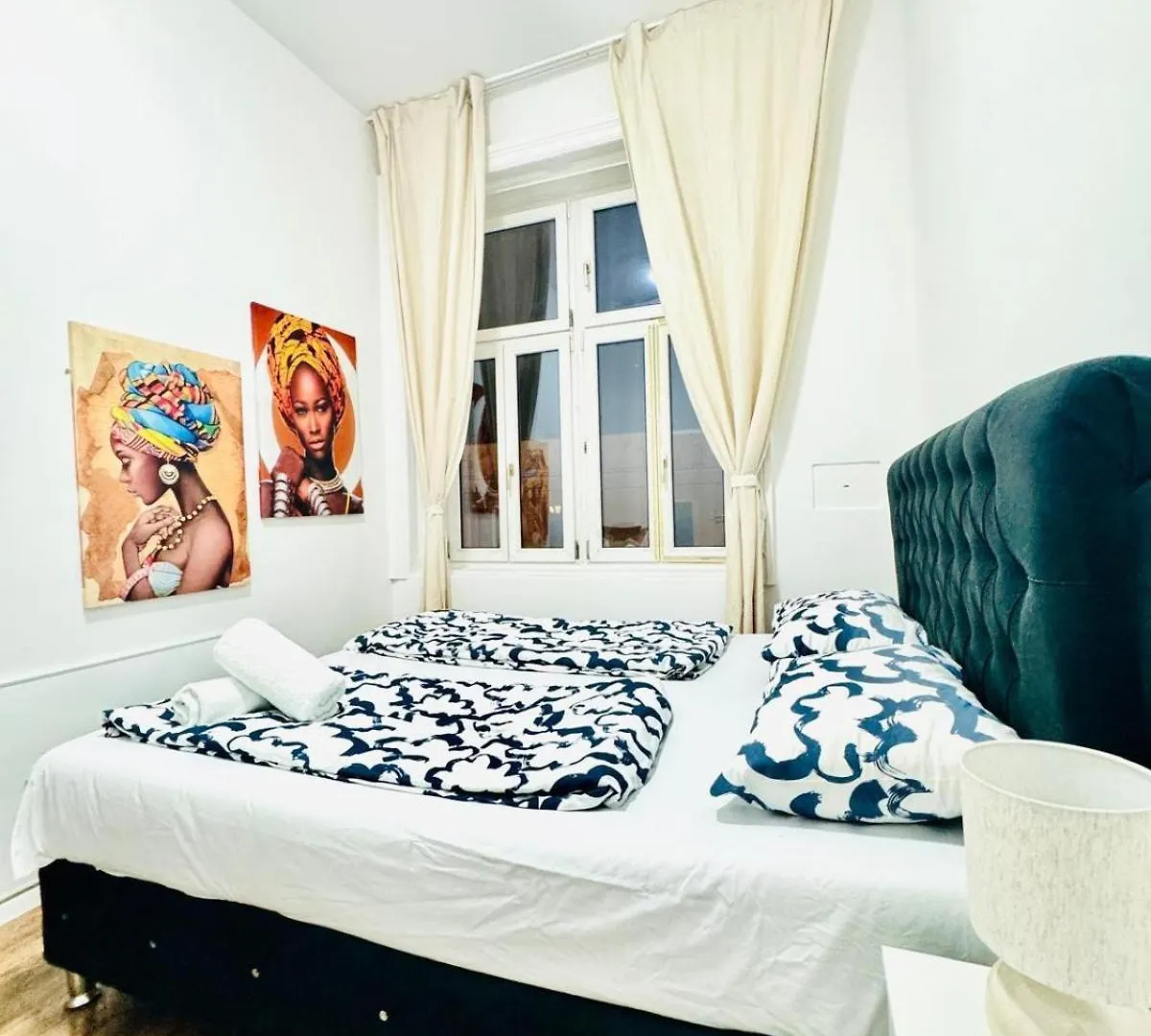 Affordable 5 Bedroom Apartment, Near Atzgersdorf Park Wien Lägenhet