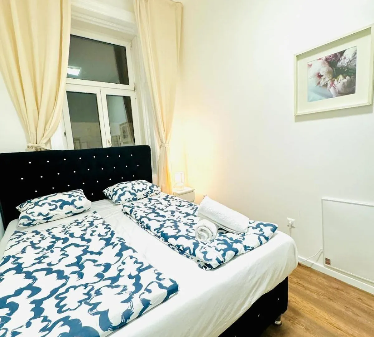 Affordable 5 Bedroom Apartment, Near Atzgersdorf Park Wien Lägenhet
