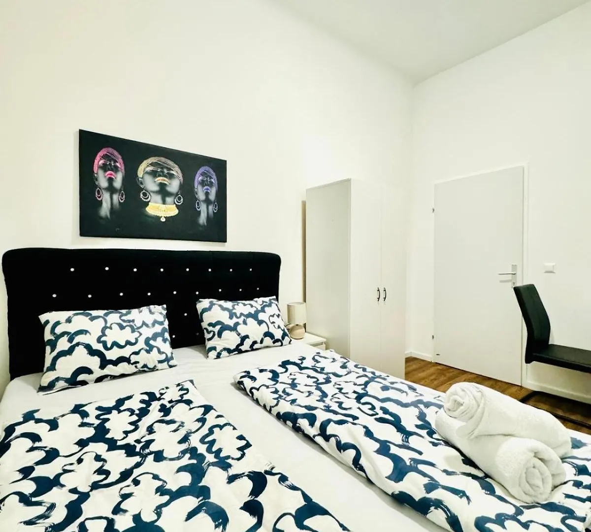 Lägenhet Affordable 5 Bedroom Apartment, Near Atzgersdorf Park Wien