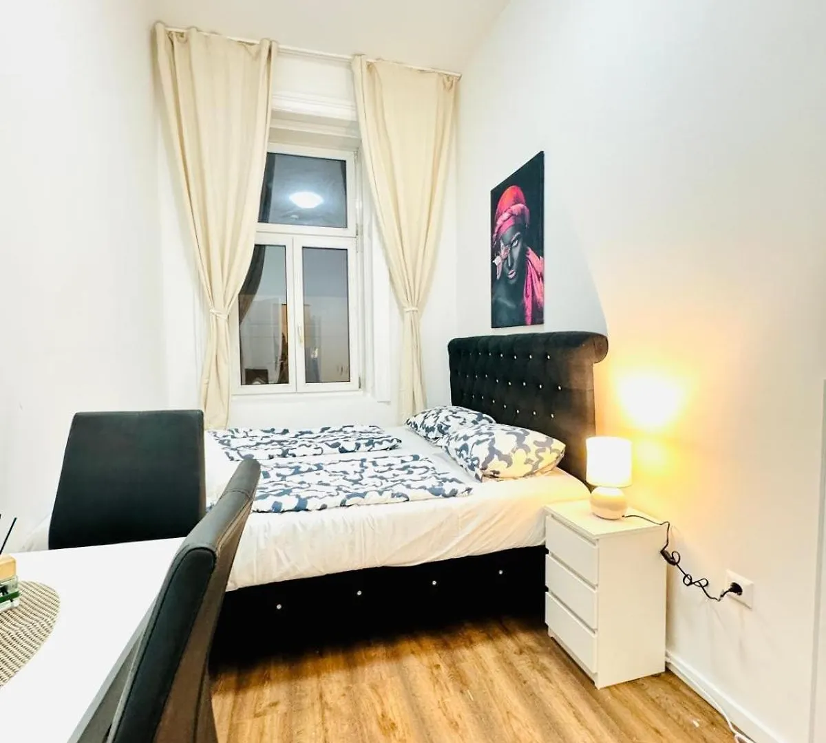 Affordable 5 Bedroom Apartment, Near Atzgersdorf Park Wien