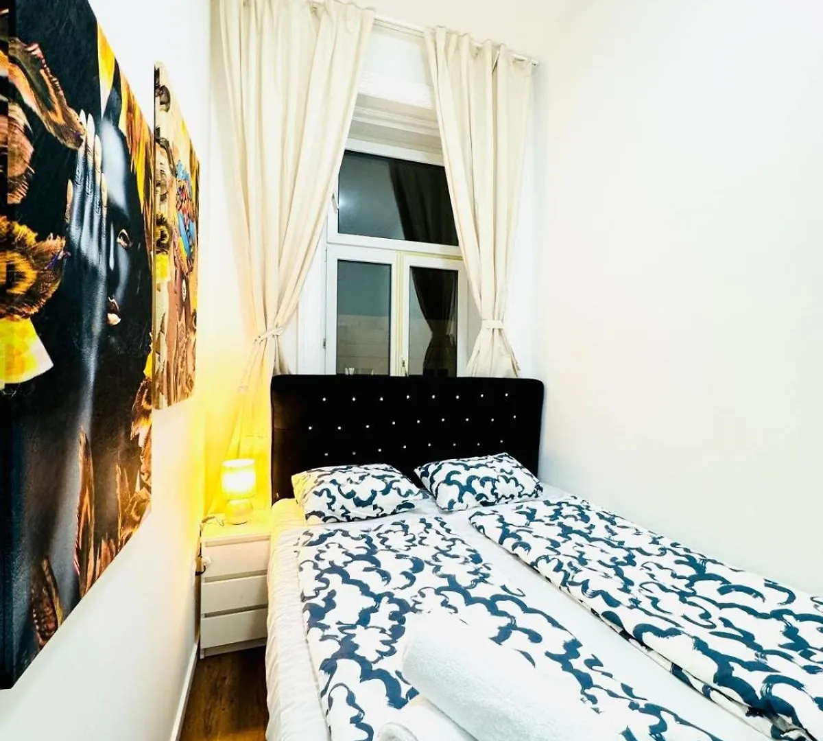 Affordable 5 Bedroom Apartment, Near Atzgersdorf Park Wien 0*,