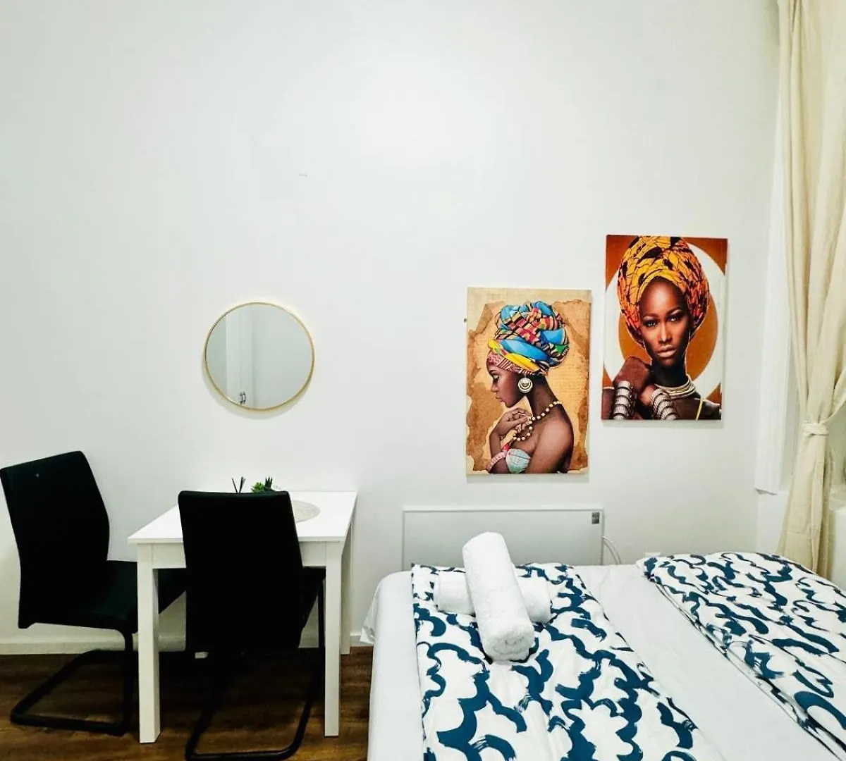 Lägenhet Affordable 5 Bedroom Apartment, Near Atzgersdorf Park Wien
