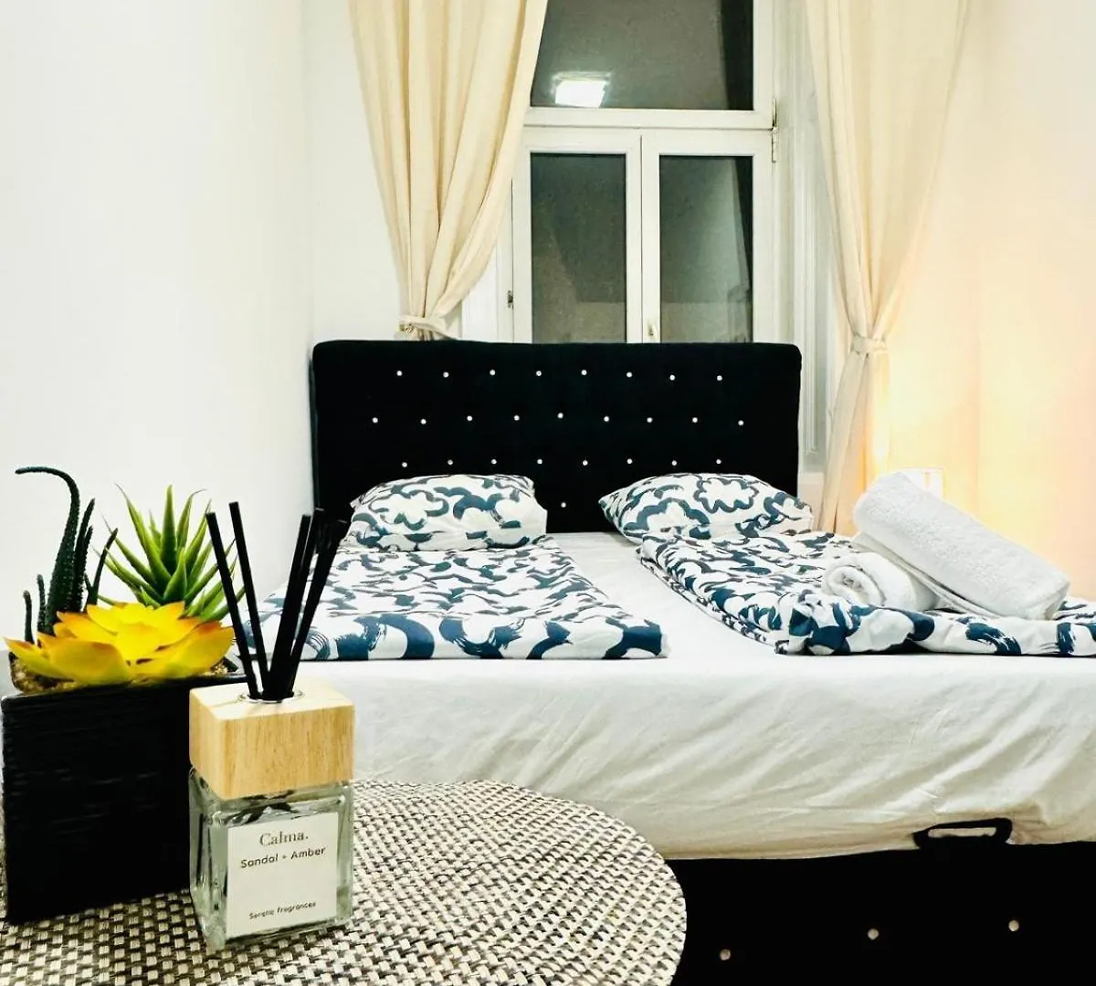 Lägenhet Affordable 5 Bedroom Apartment, Near Atzgersdorf Park Wien