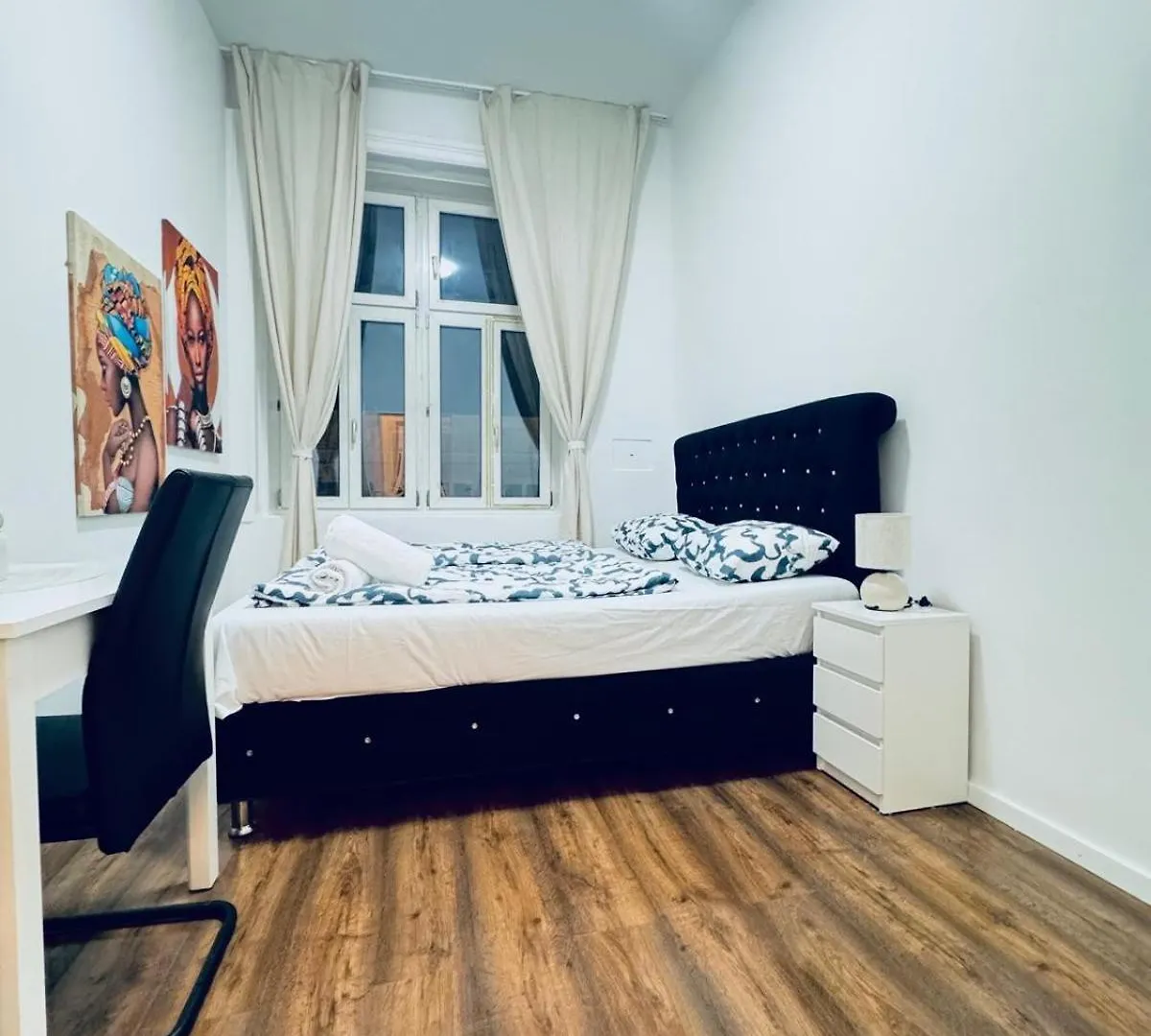 Affordable 5 Bedroom Apartment, Near Atzgersdorf Park Wien